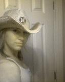 delila-cwboyhat.jpg